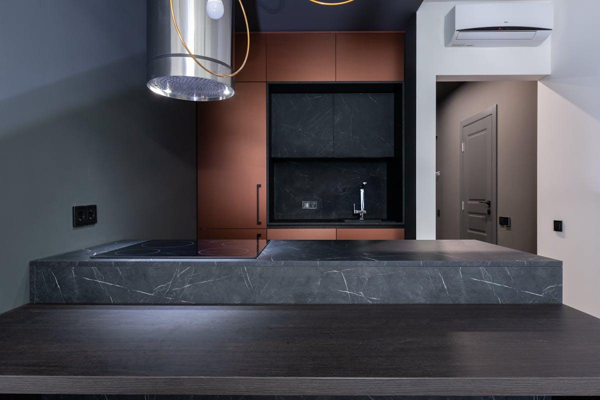 Bathroom & kitchen, complete